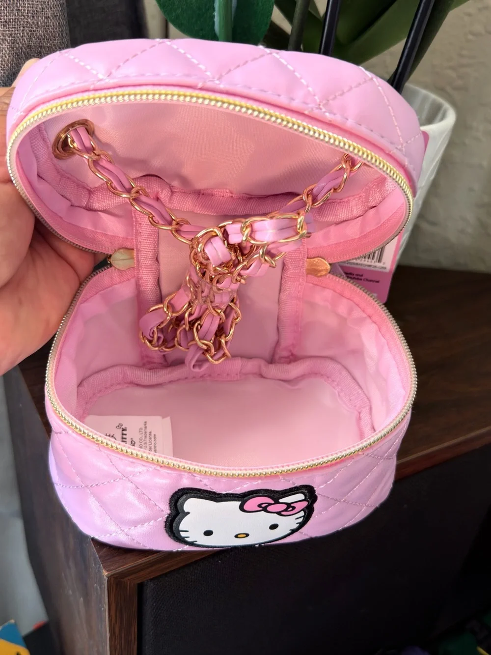 Hello Kitty Quilted Pink Kids Vanity Case with Gold Zipper